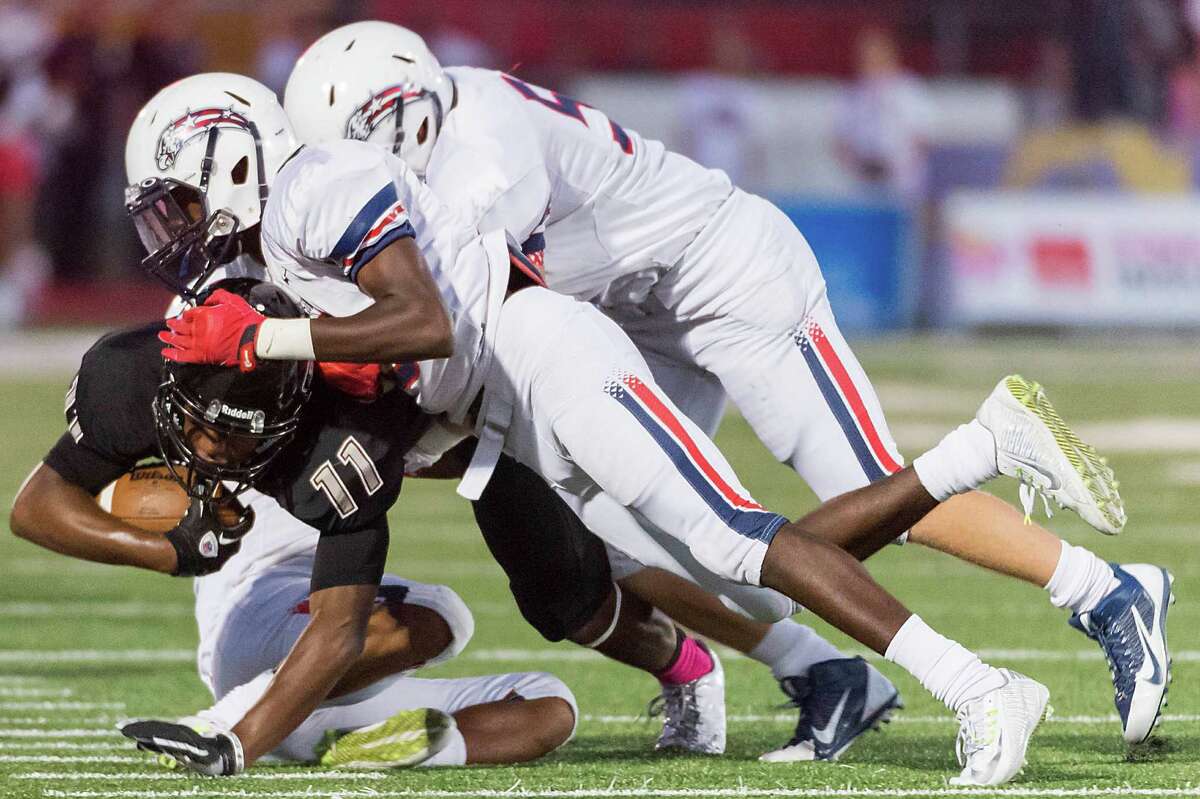 Family affair sees Pearland top Dawson