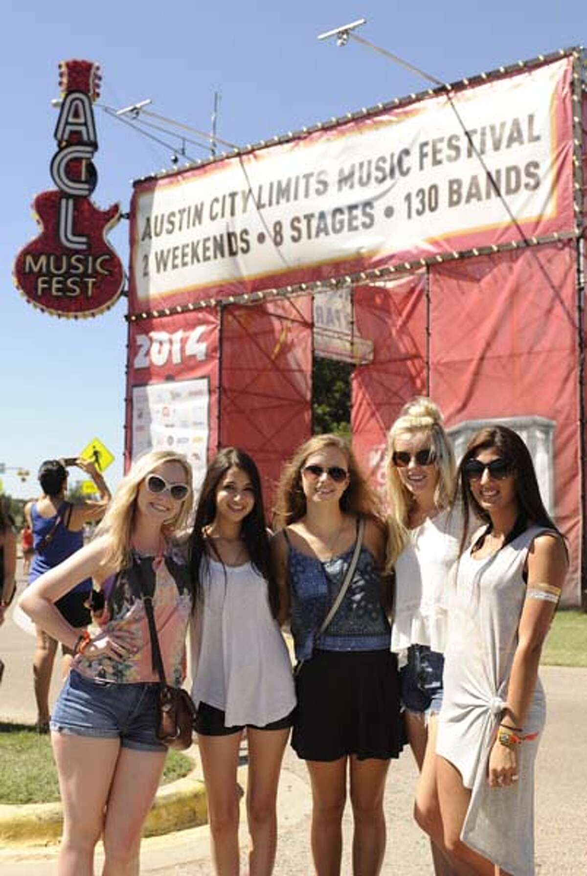 Fans and performers at Austin City Limits