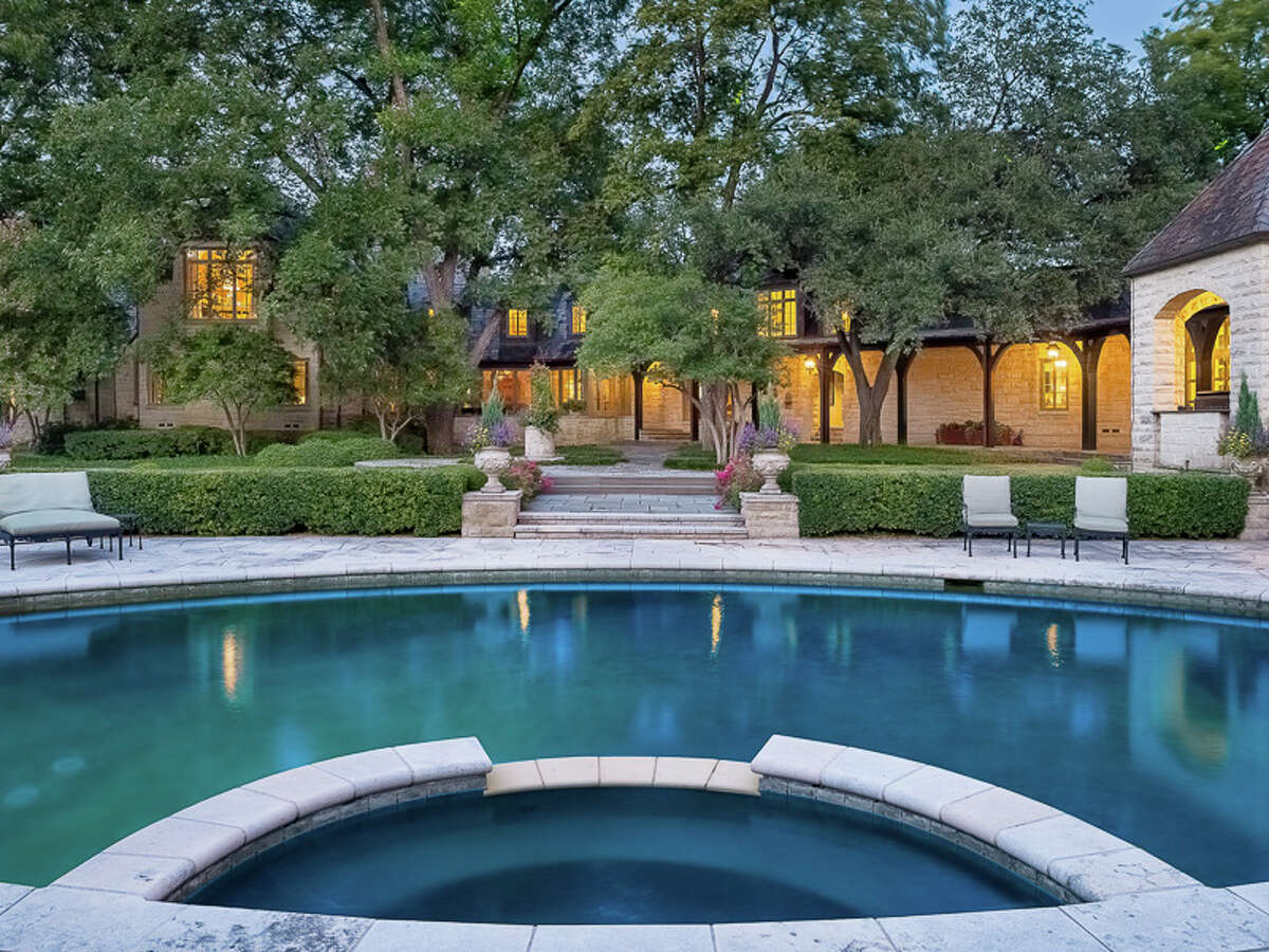 Golfer Lee Trevino's North Dallas home on the market for 13 million
