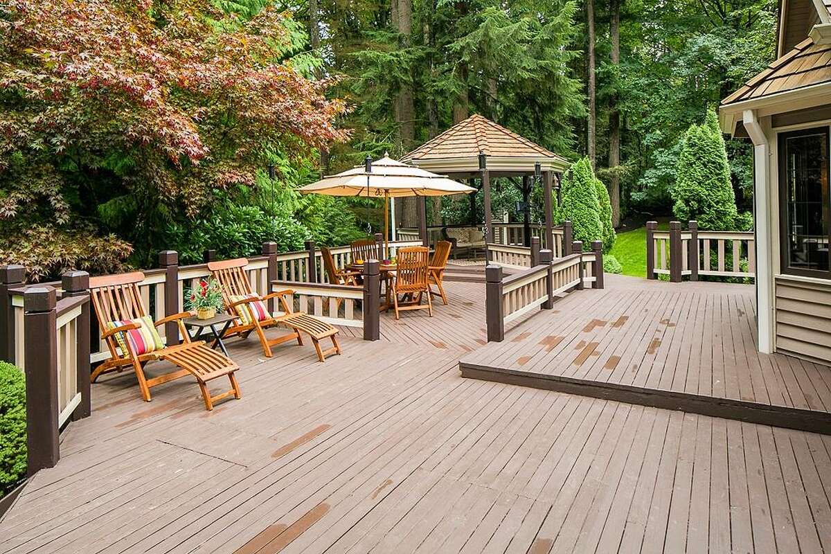 Tree house (plus normal one) for sale in Woodinville