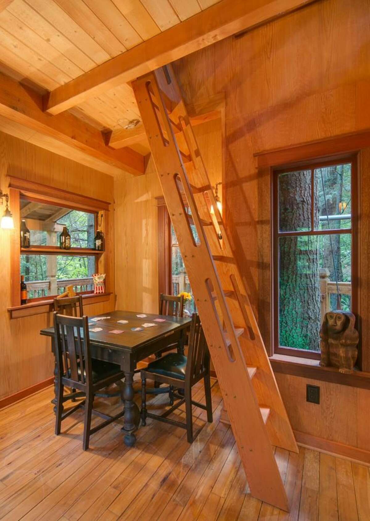 Tree House Plus Normal One For Sale In Woodinville 