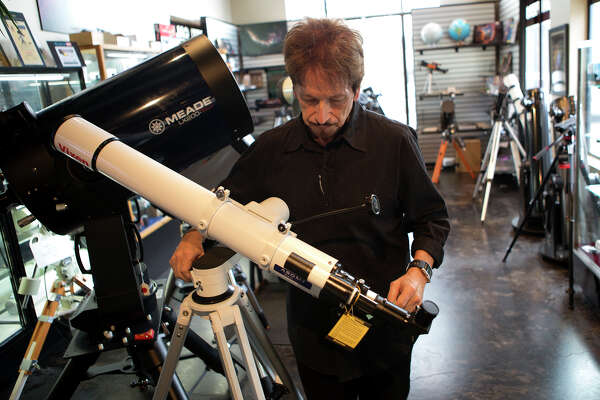 places to buy telescopes