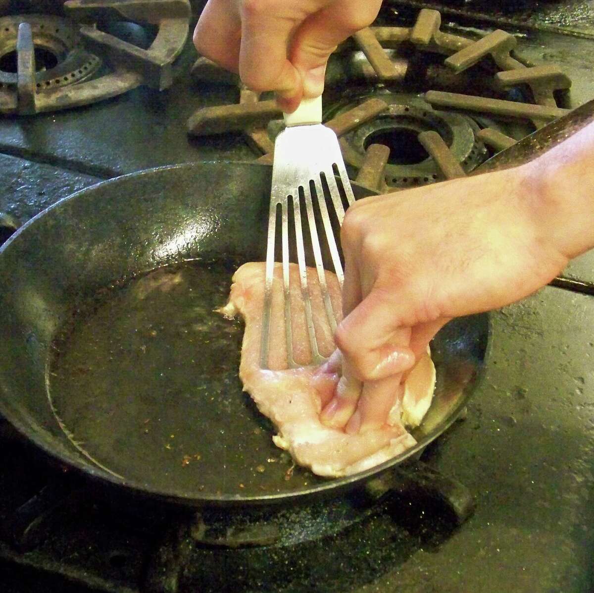 How to Cook How to sear a chicken breast