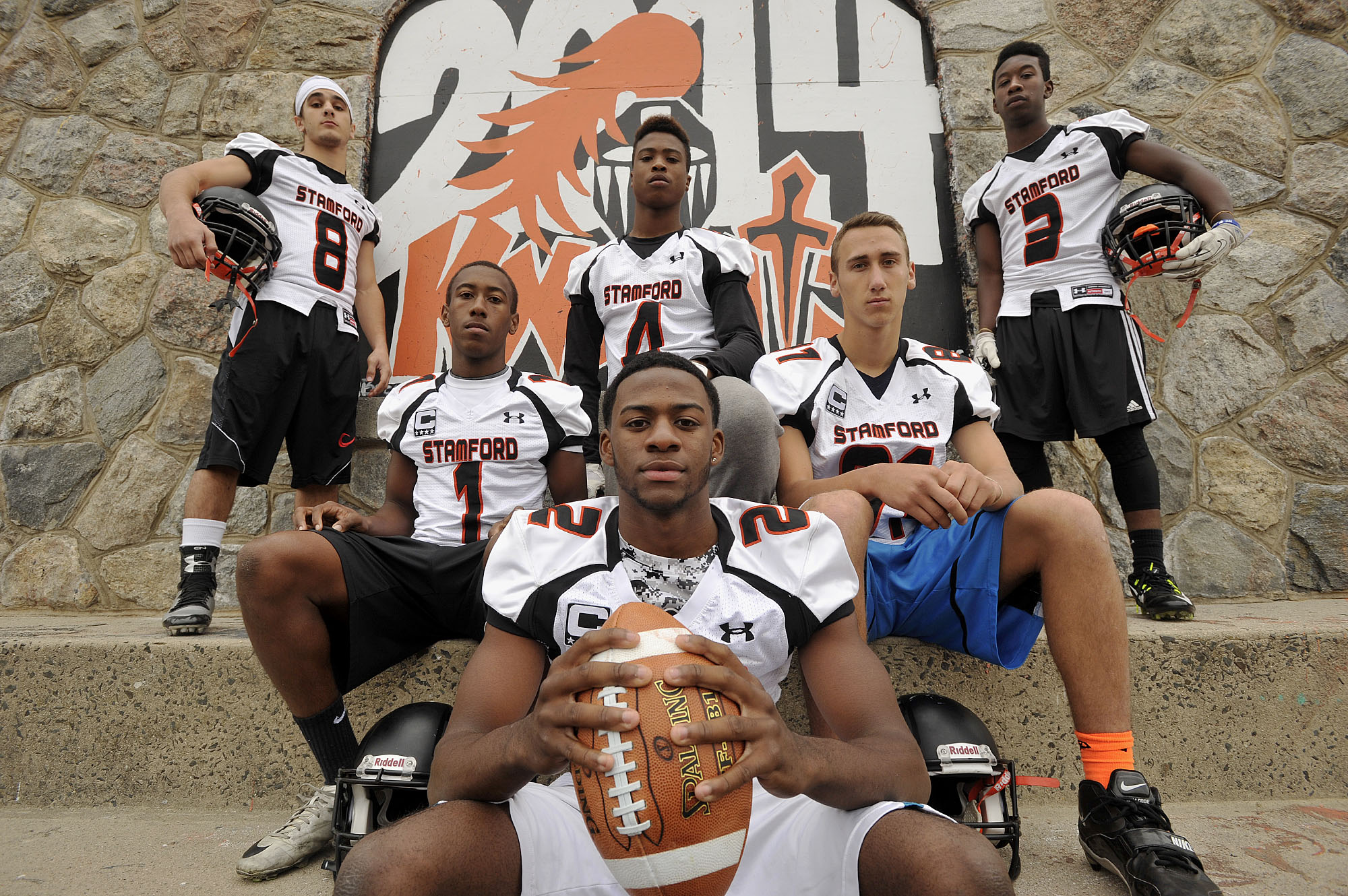 Stamford's offense rolling behind Brown, Antoine and offensive line