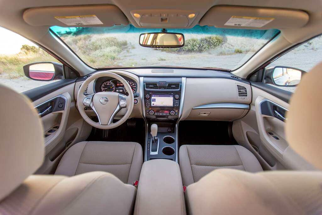 2017 Nissan Altima Shifting Gears Houston Chronicle Front Seats Are E Age Designed Zero Gravity With Eight Adjustments And