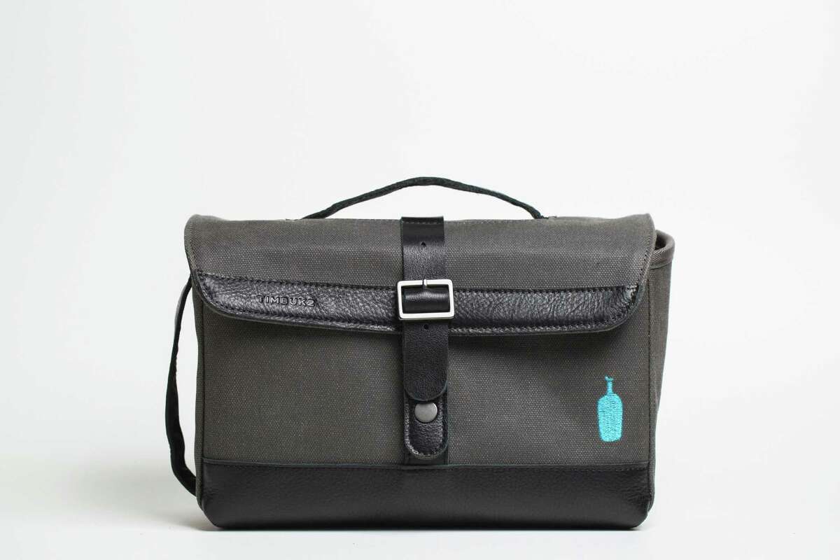 timbuk2 blue bottle