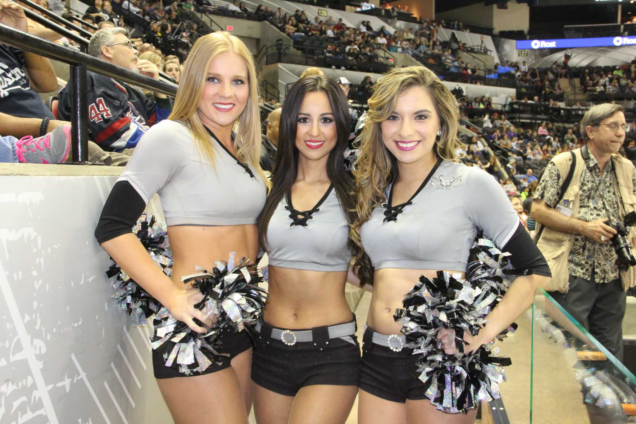 mySpy: Rampage fans celebrate opening win