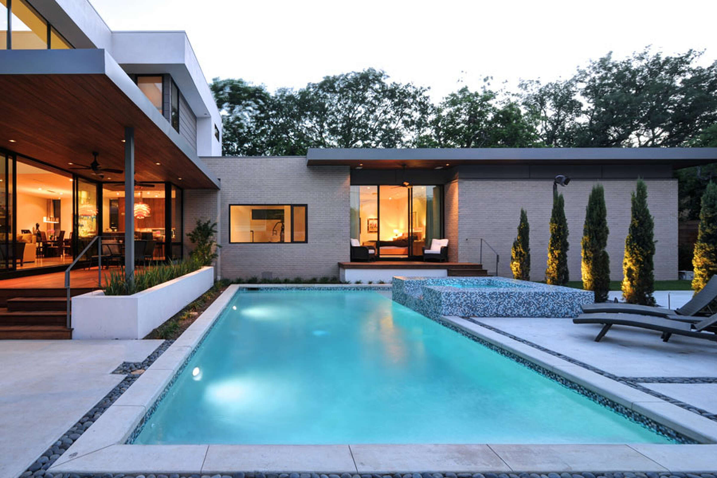 Contemporary home highlights AIA Houston home tour