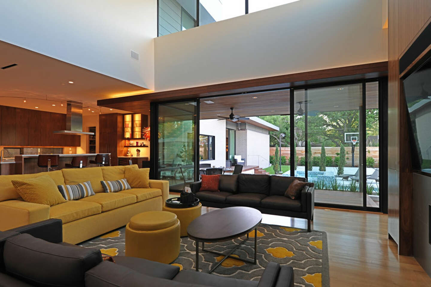 Contemporary home highlights AIA Houston home tour