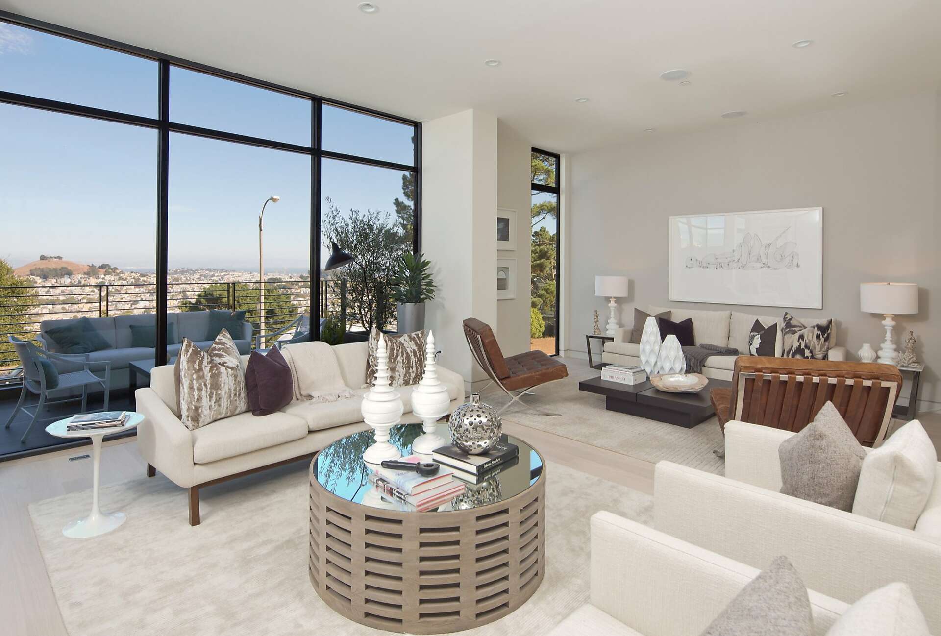 New home in Noe Valley hosts plethora of modern designs