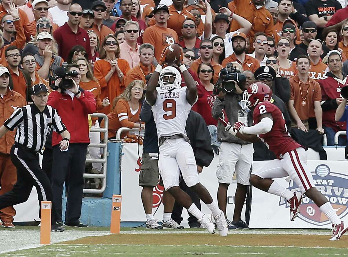 Receiver John Harris, catching a touchdown pass Saturday against Oklahoma, told quarterback Tyrone Swoopes to count on him after the two worked together on the scout team.