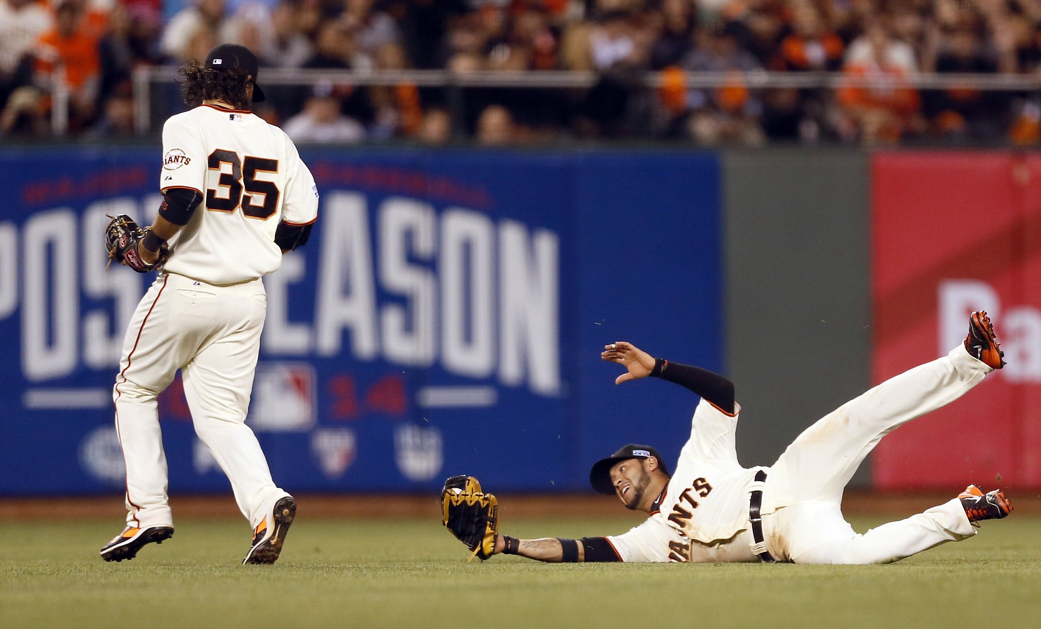 NLCS: Giants oust Cardinals on Ishikawa's walk-off HR