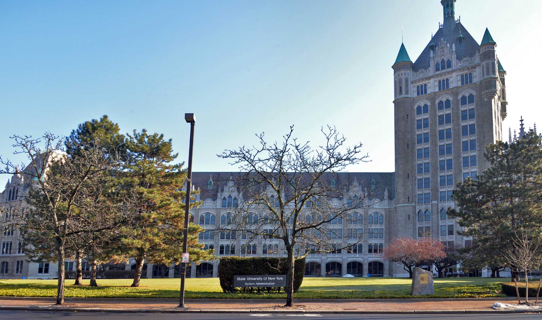 Here are New York's highest-paid college presidents