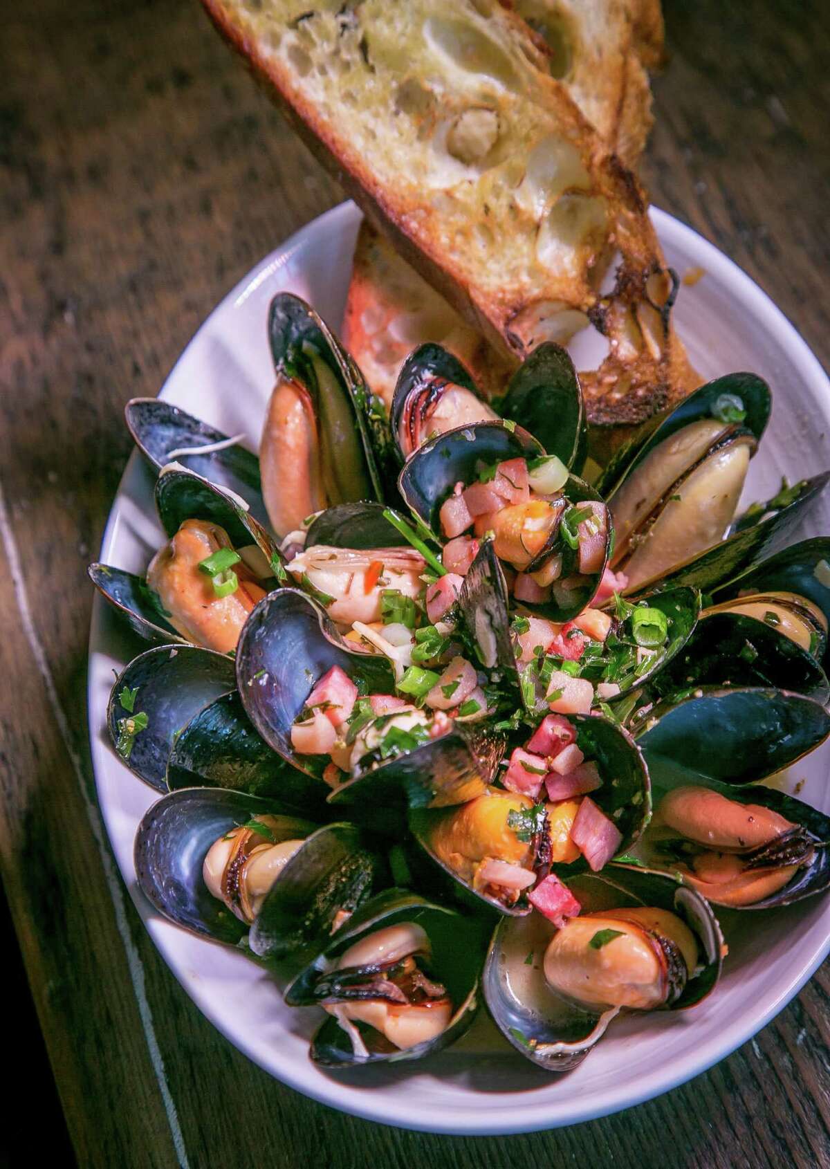 Spanish cuisine heats up at Oakland’s Shakewell