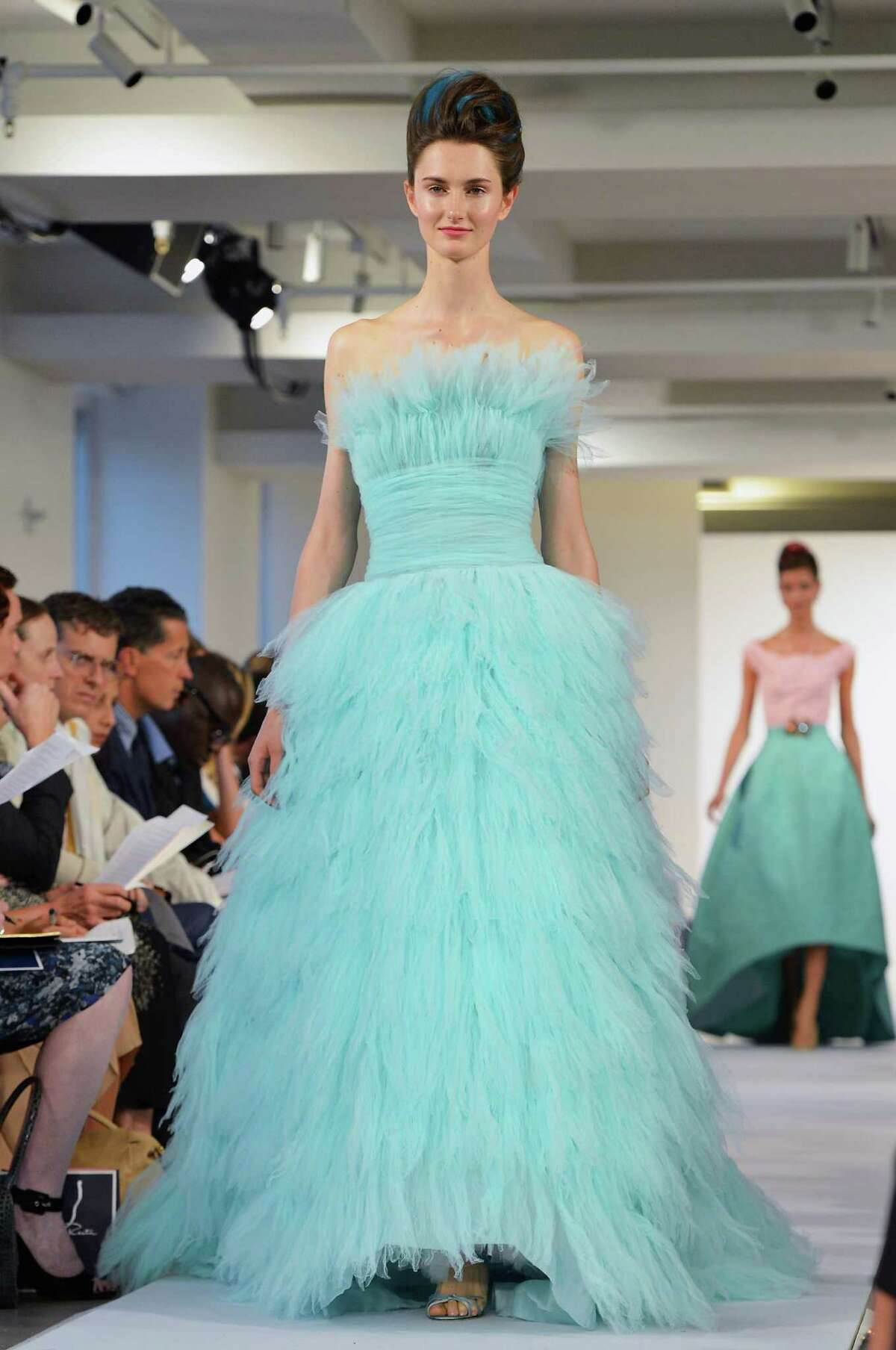 Oscar de la Renta's legacy continues in elegance