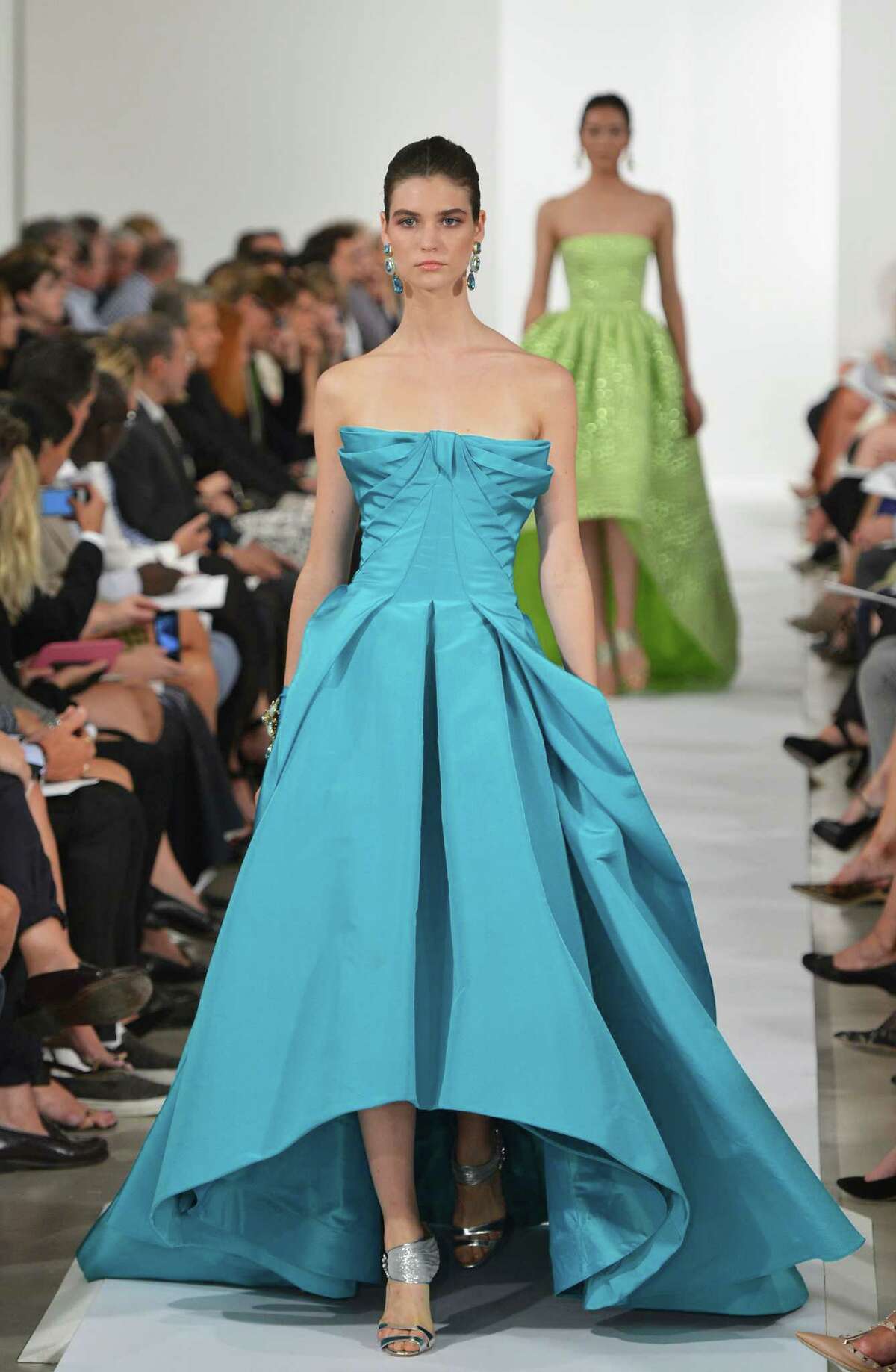 Oscar de la Renta's legacy continues in elegance