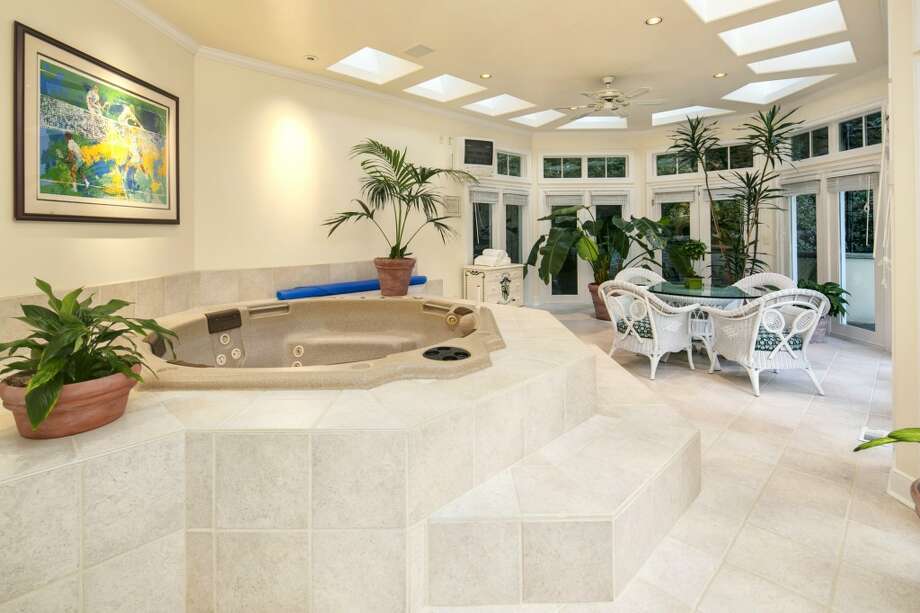 What 26.8 million buys on Mercer Island