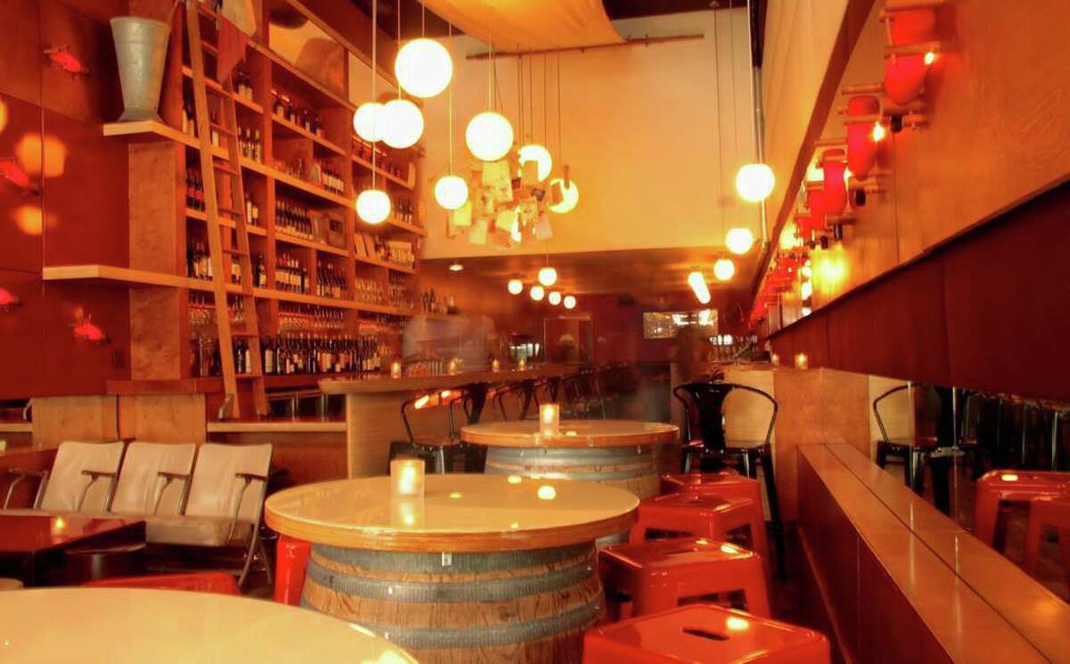 Amélie 1754 Polk St. If you're looking for a hearty steak meal, Amélie may not be the best place for it, but what this place excels in is its smaller dishes and sprawling wine list.