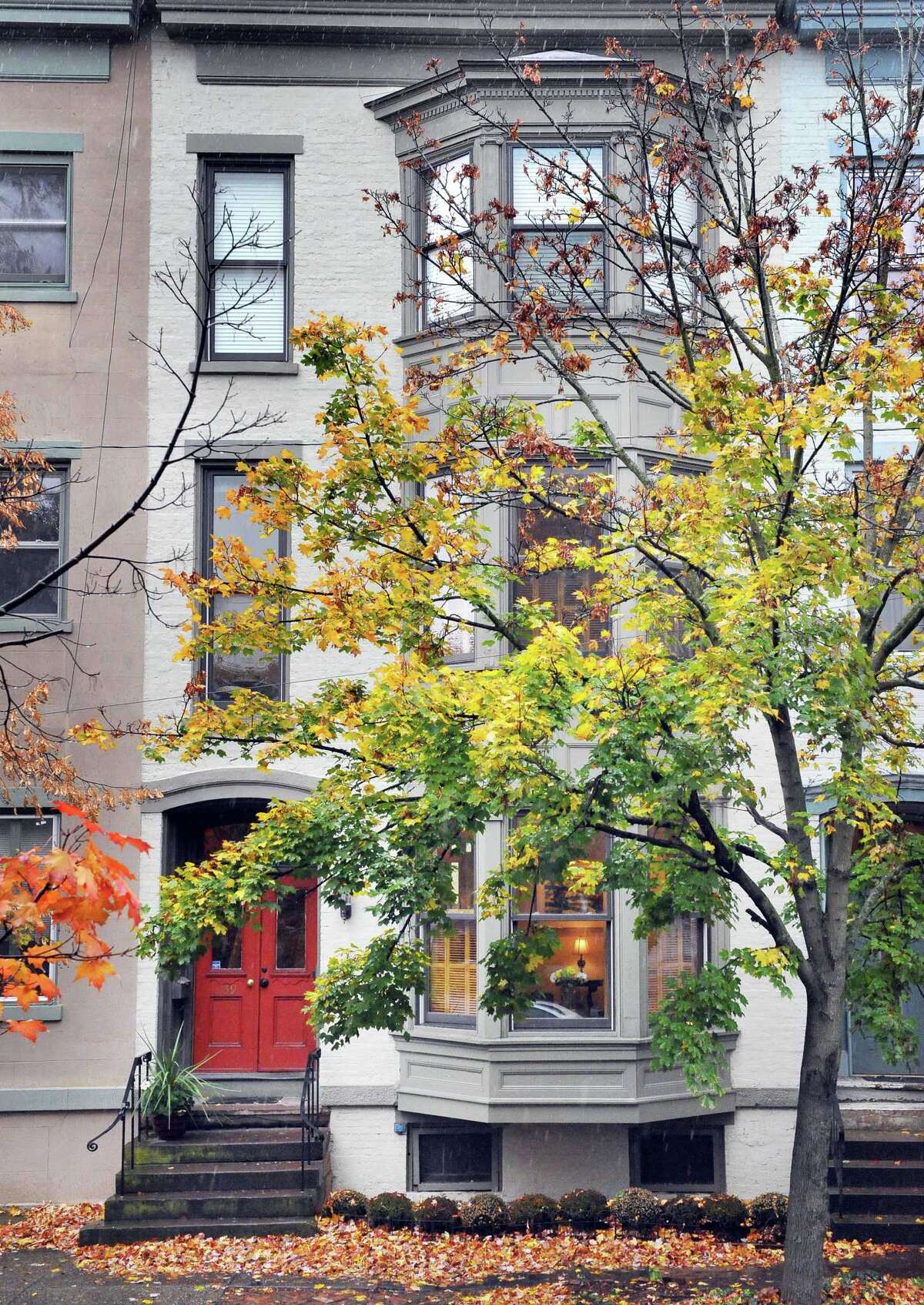 Troy's 'vibrant' center thrives