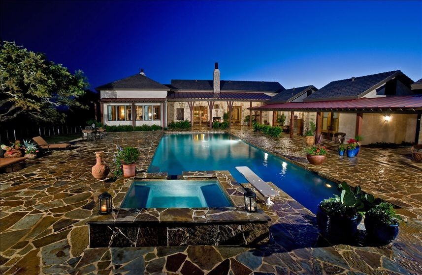 Most luxurious vacation homes in Texas