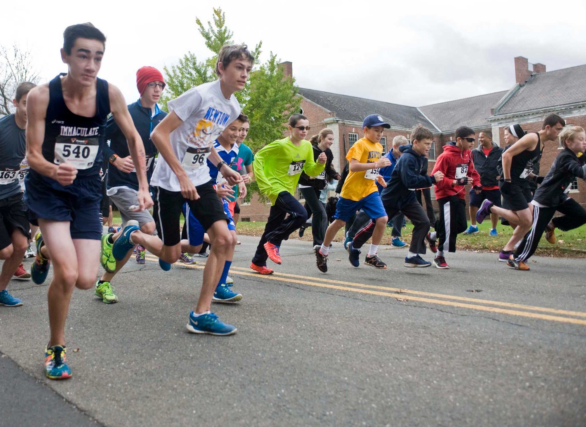 5K run, walk draws 250 in Newtown