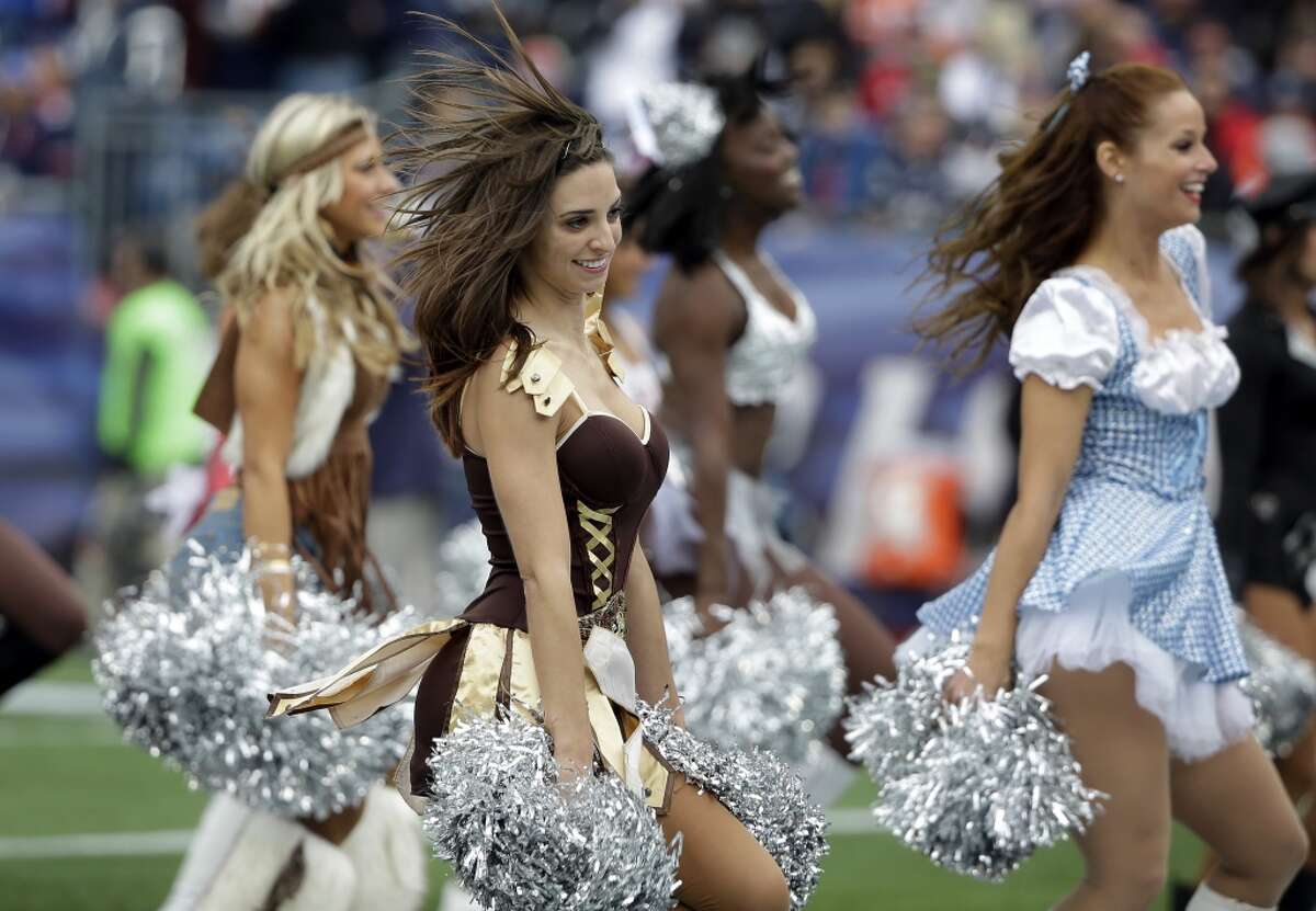 Download NFL cheerleaders dress up for Halloween