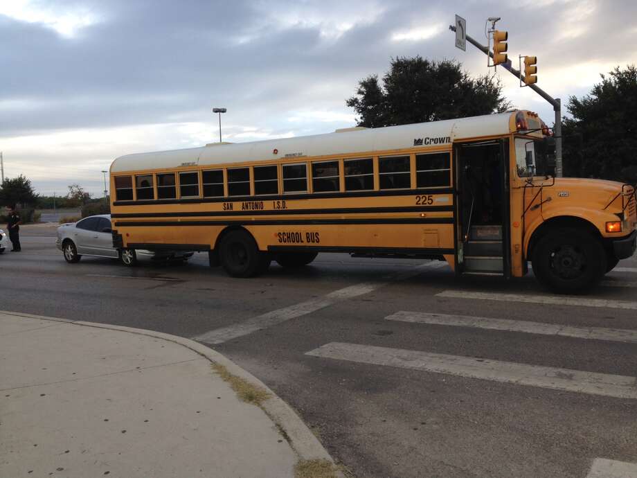 San Antonio ISD school bus involved in East Side crash San Antonio
