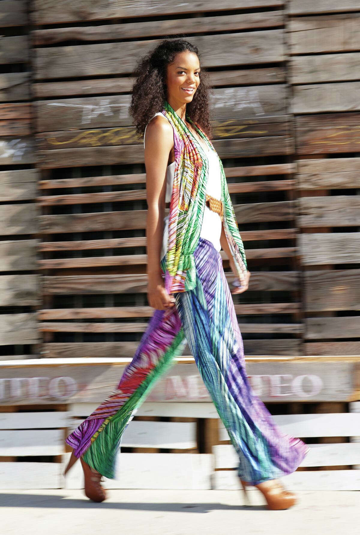 Hawaii 50th state's icons turning 50