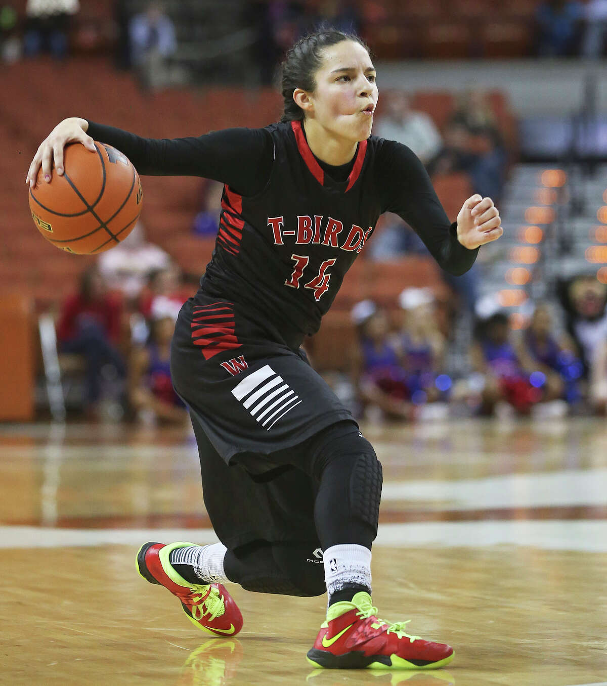 Wagner junior guard Amber Ramirez committed to Oklahoma State two weeks ago.