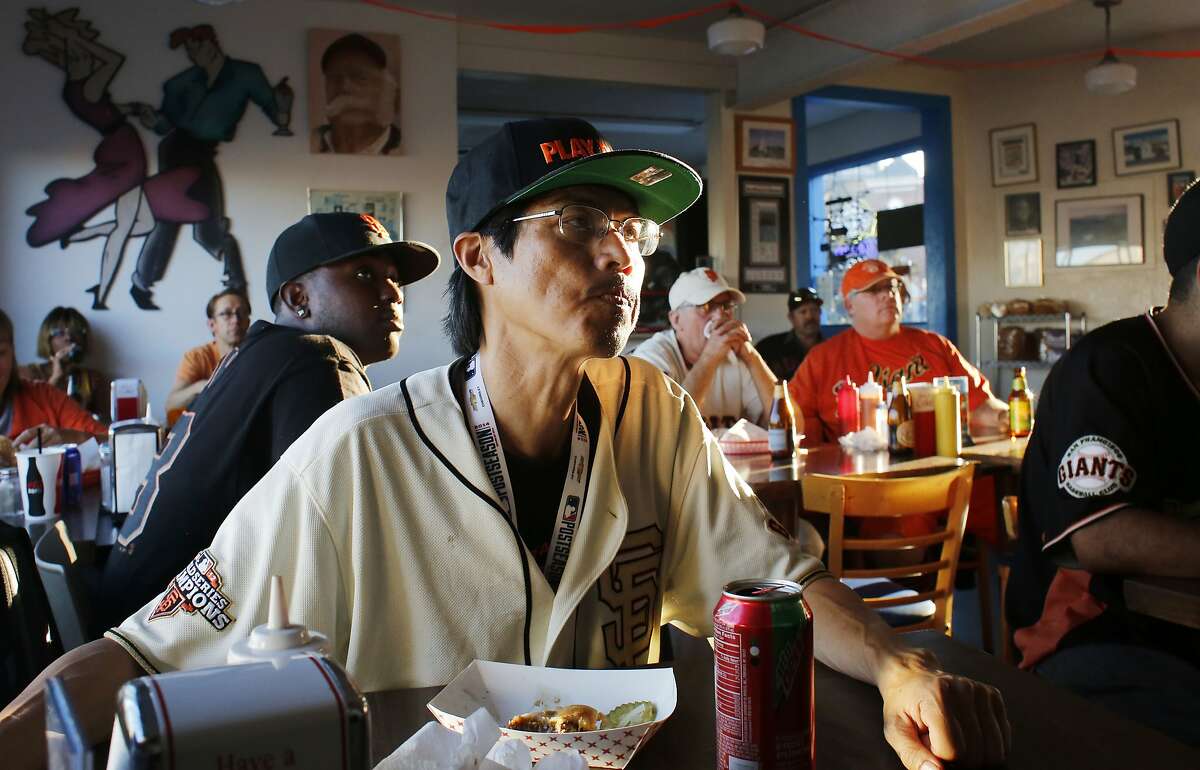 Fans Go Wild As Giants Hammer Down World Series Win