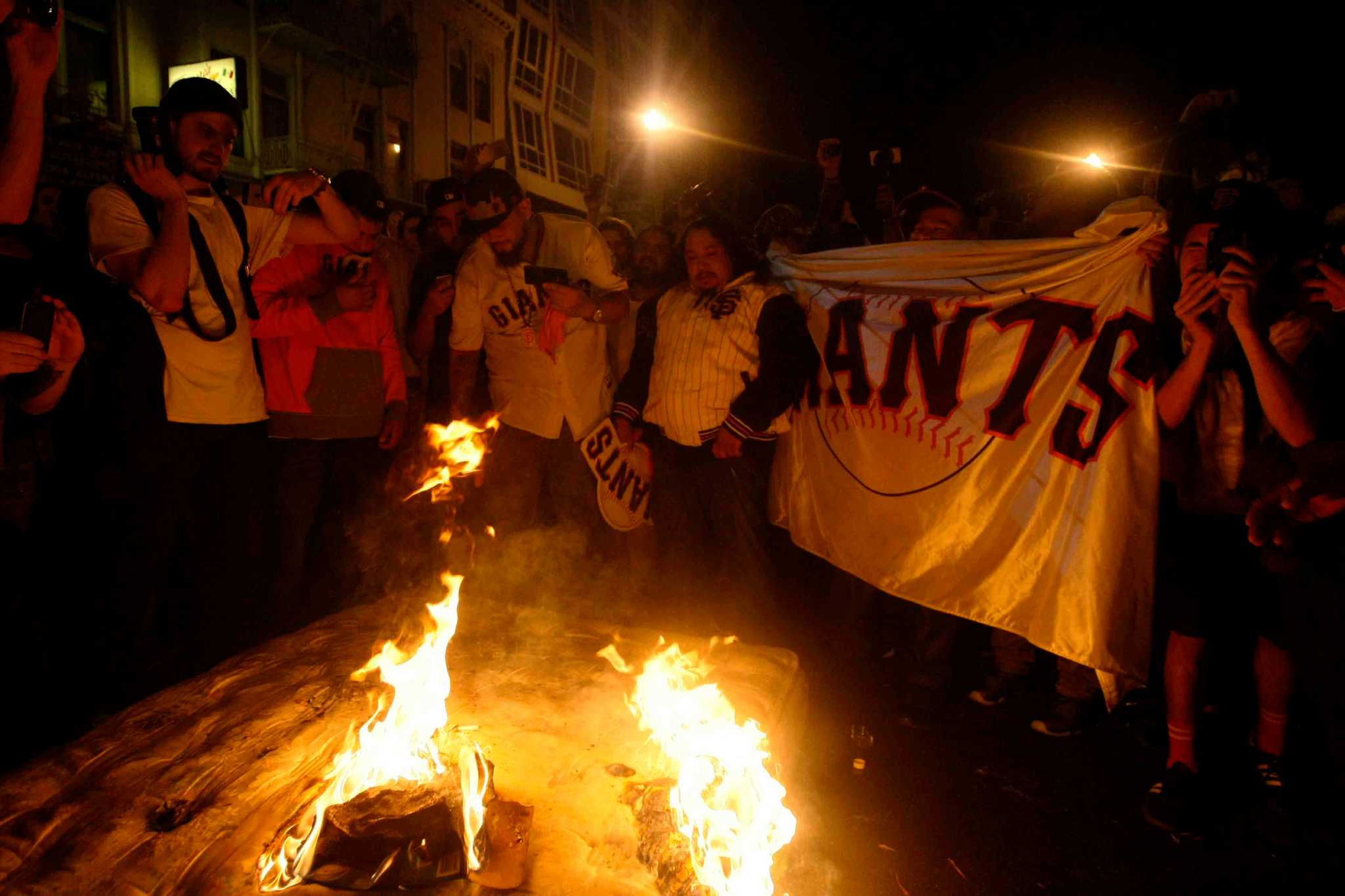 A cautionary tale for Warriors fans from the S.F. Giants tire fire