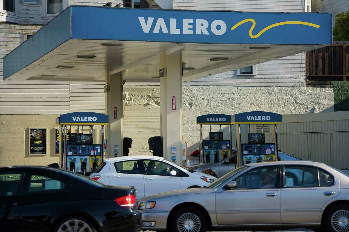 valero-fuel-rebates-planned