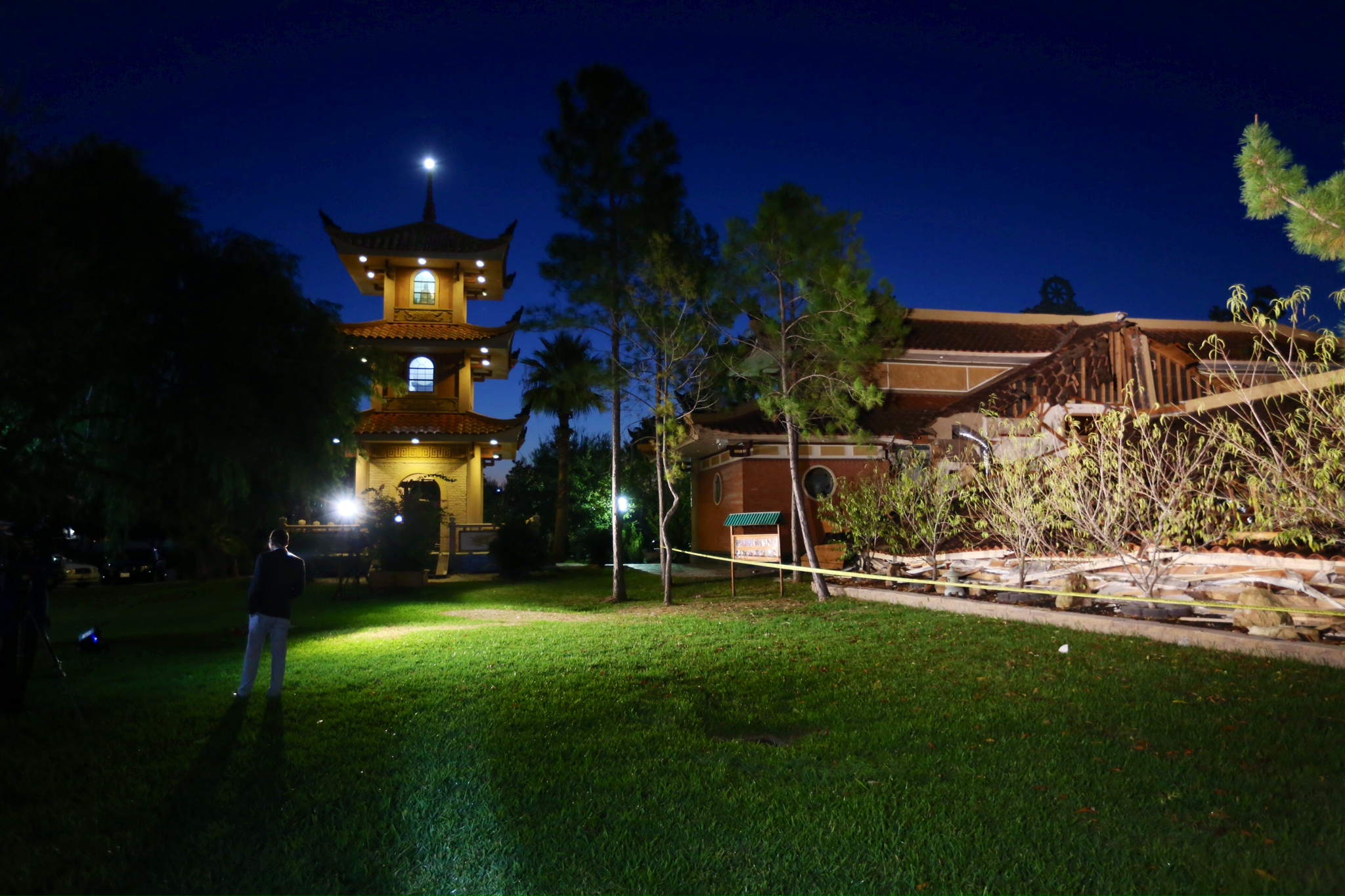 Sugar Land-area Buddhist prayer hall collapses