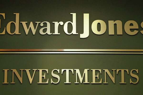 no-1-midsize-company-edward-jones-investments-houstonchronicle