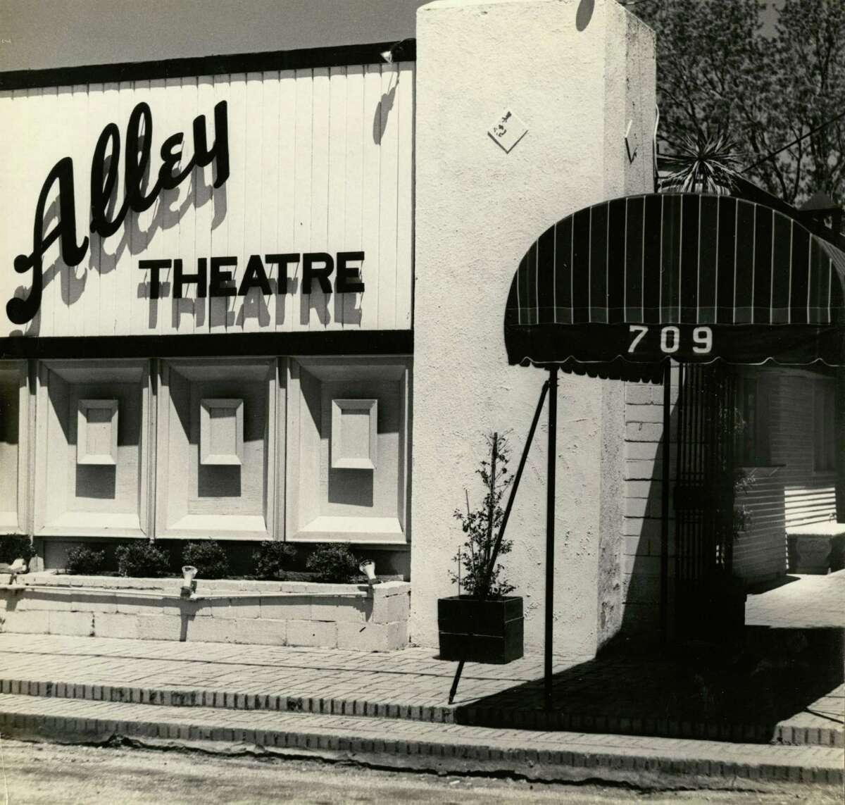 New exhibit celebrates the life and artistic pursuits of Alley Theatre