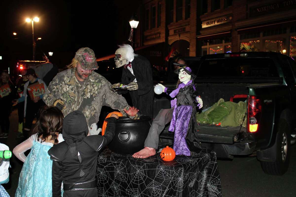 SEEN Trunk or Treat in New Milford