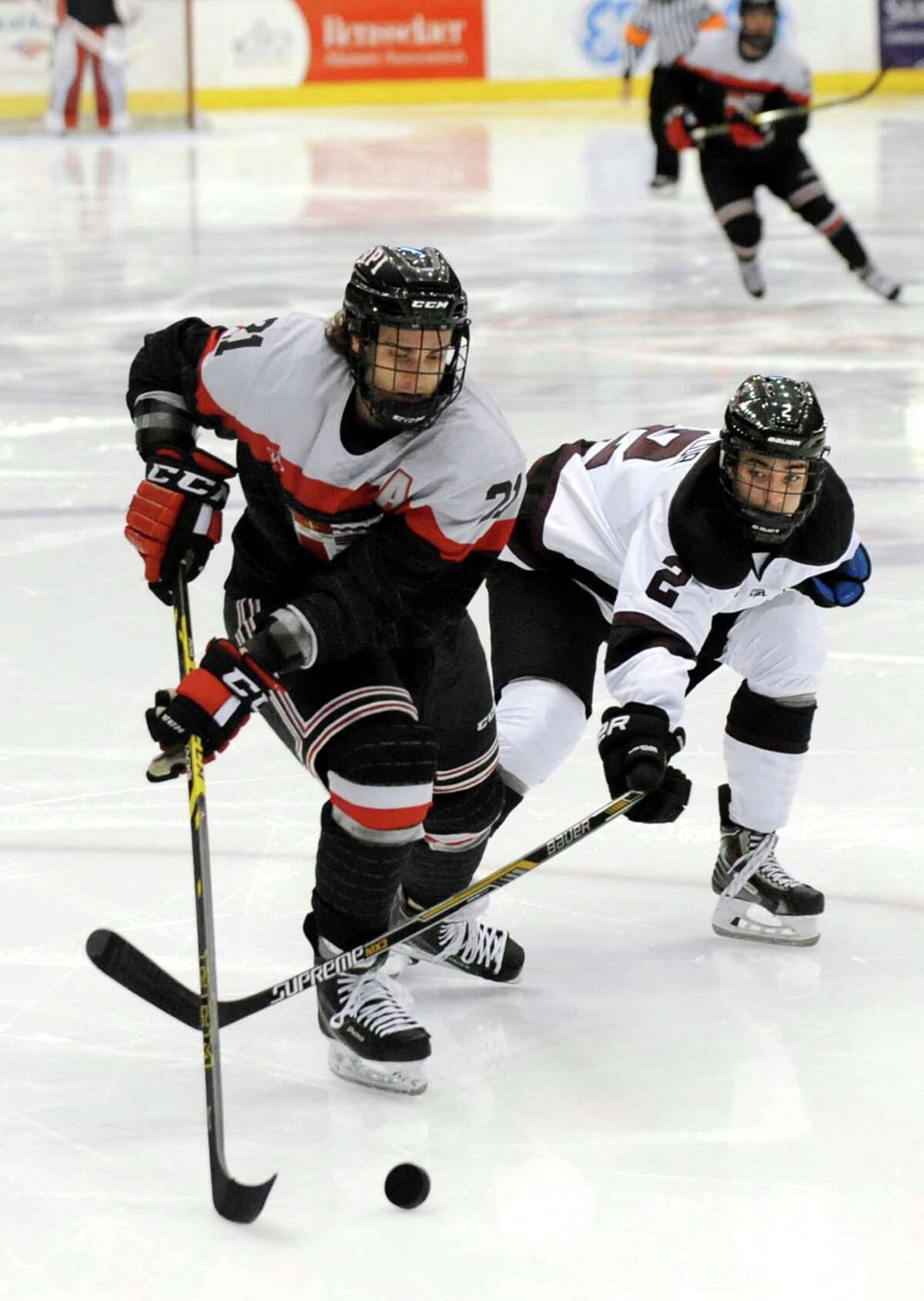 RPI hockey clobbers Union, 6-1