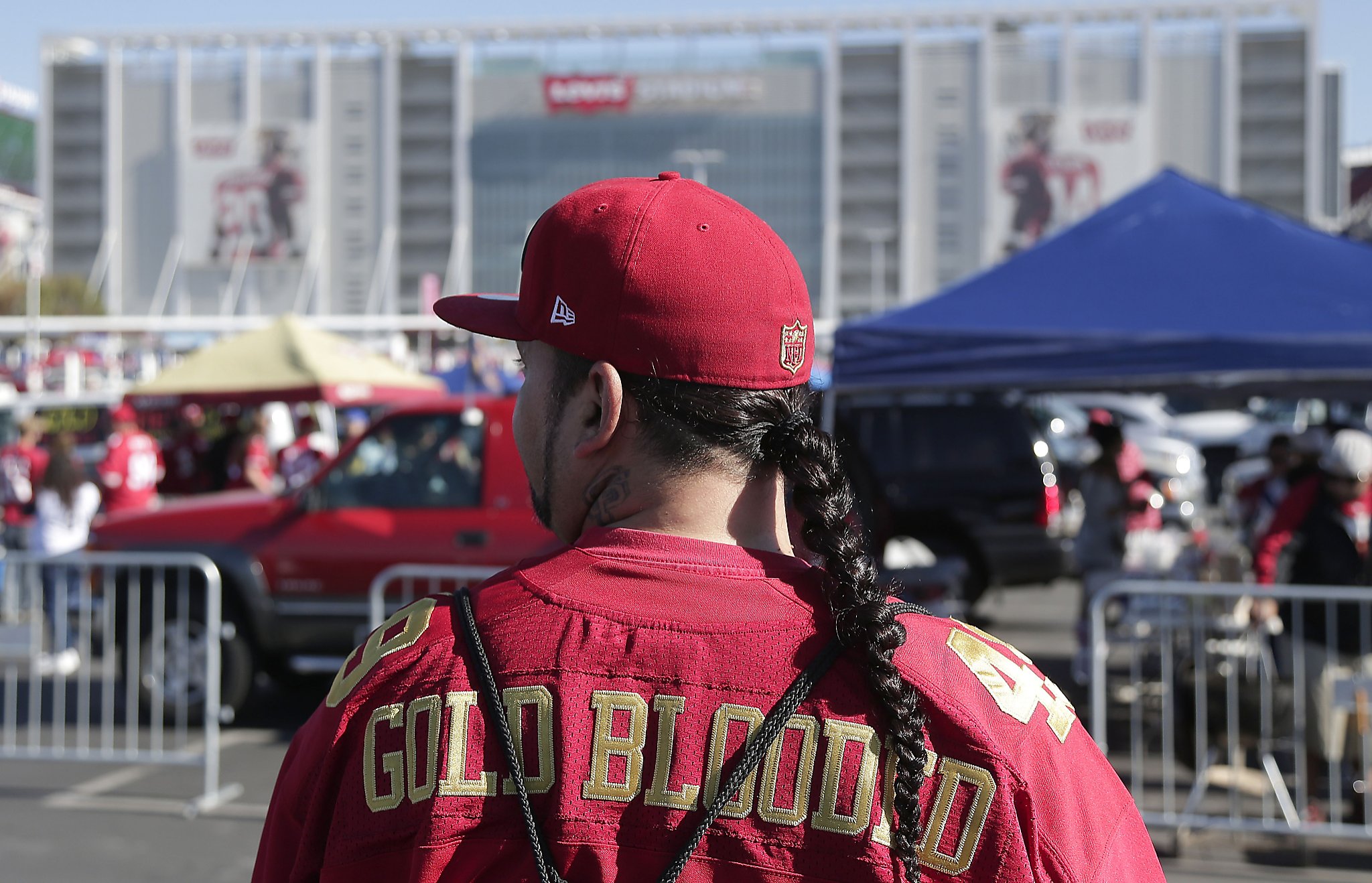 Parking costs twice the resale ticket price at Thursday's 49ers-Cardinals  game