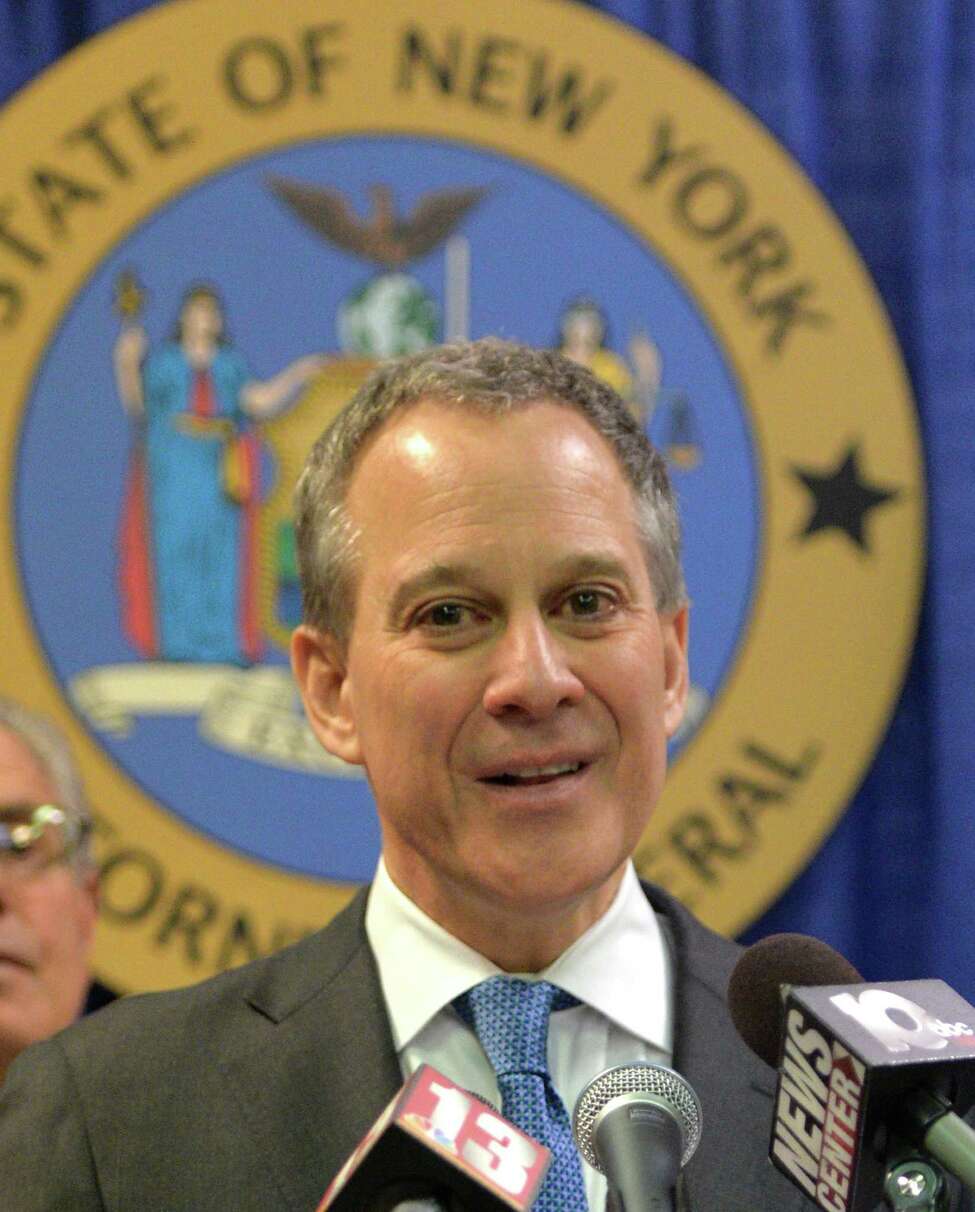 Schneiderman re-elected attorney general