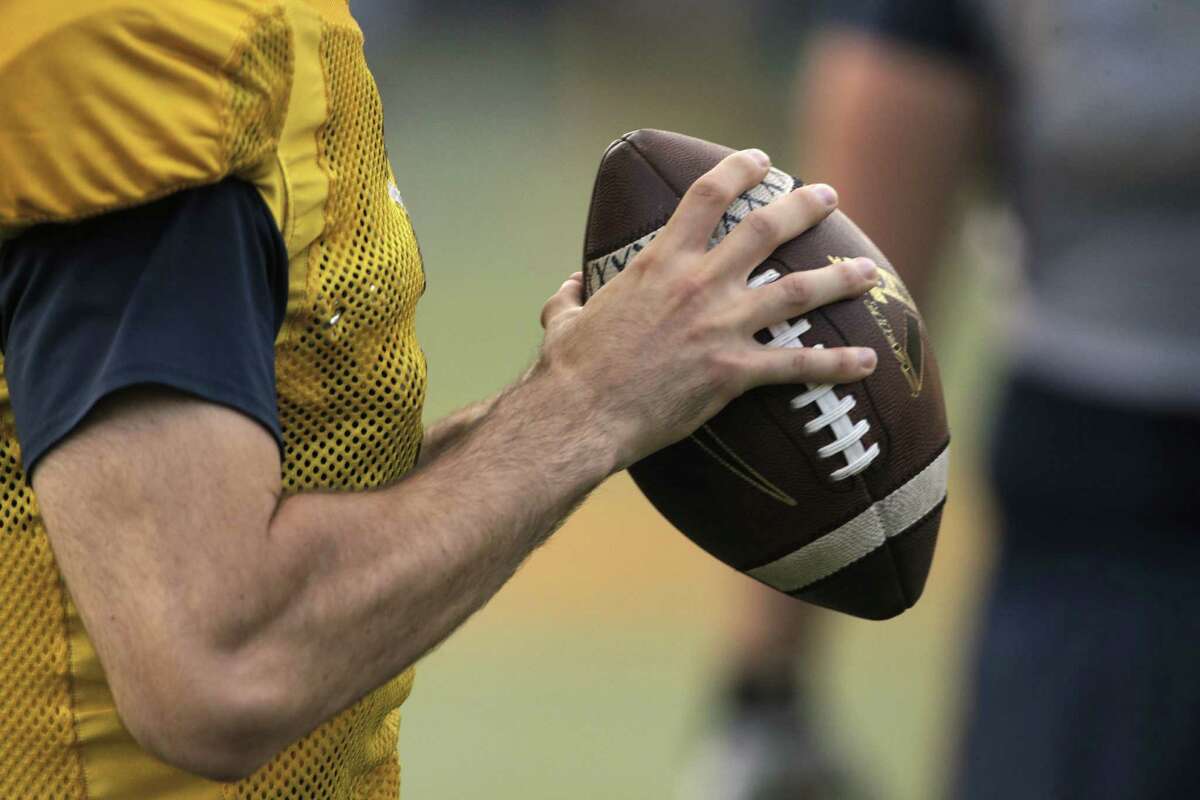 Cal to tighten academic standards for athletes