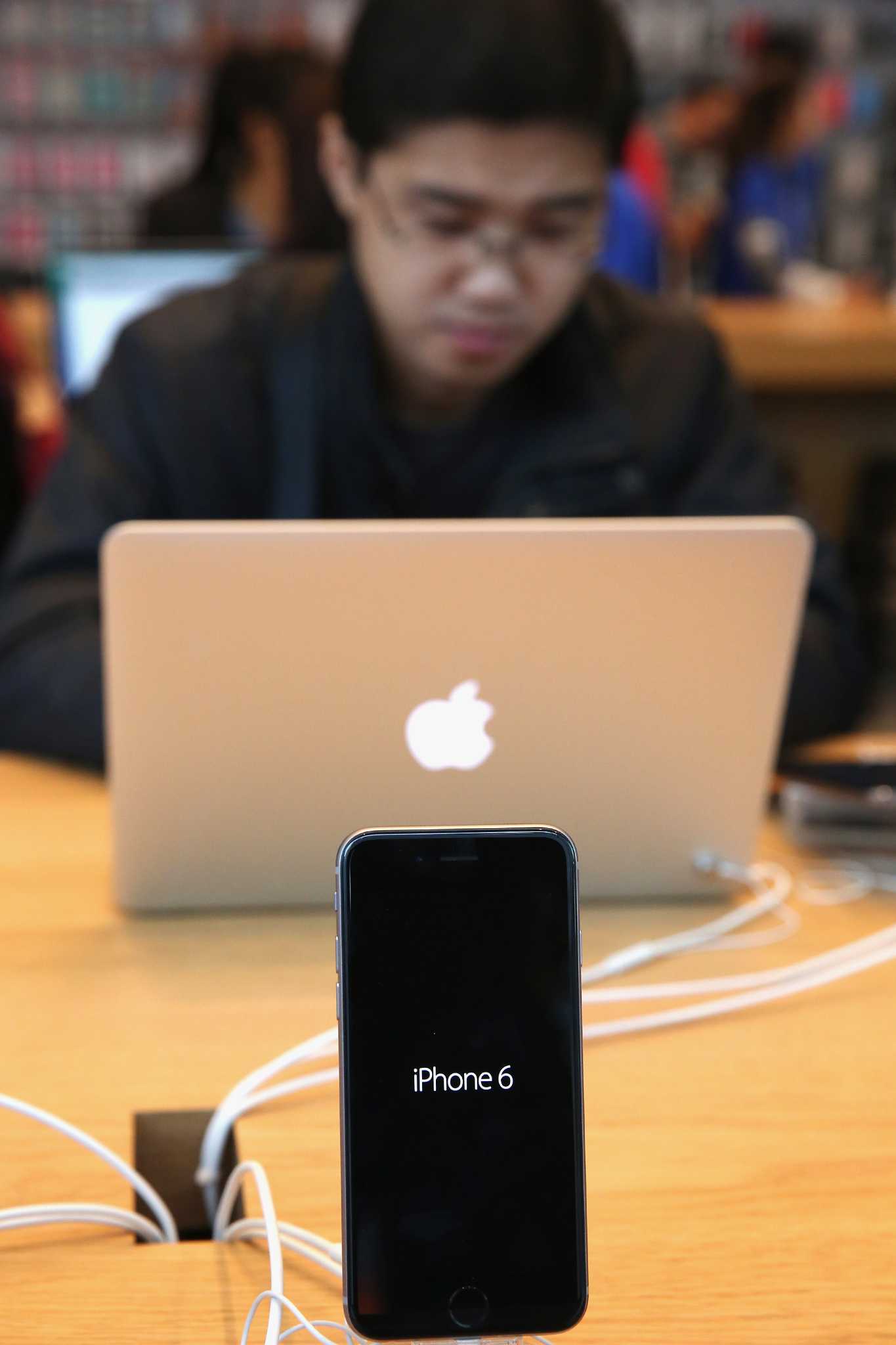 Cybersecurity firm finds new malware that attacks Apple devices