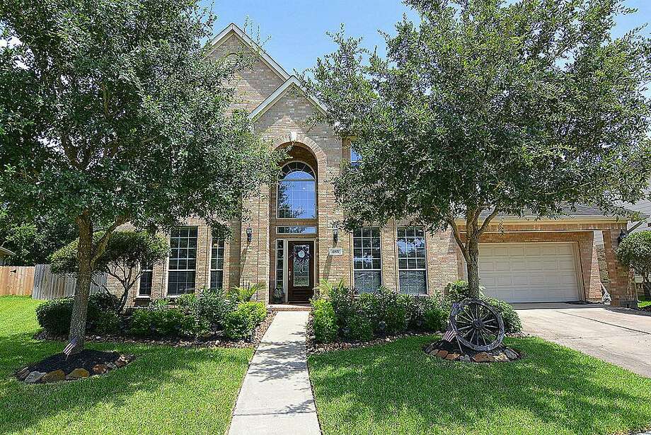 Gated communities in the Houston suburbs - Houston Chronicle