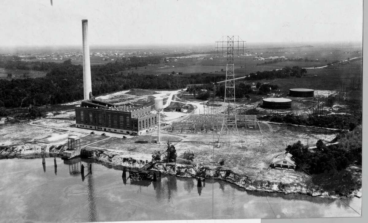 February 1938: Deepwater Generating Station, Houston Lighting and Power Co.
