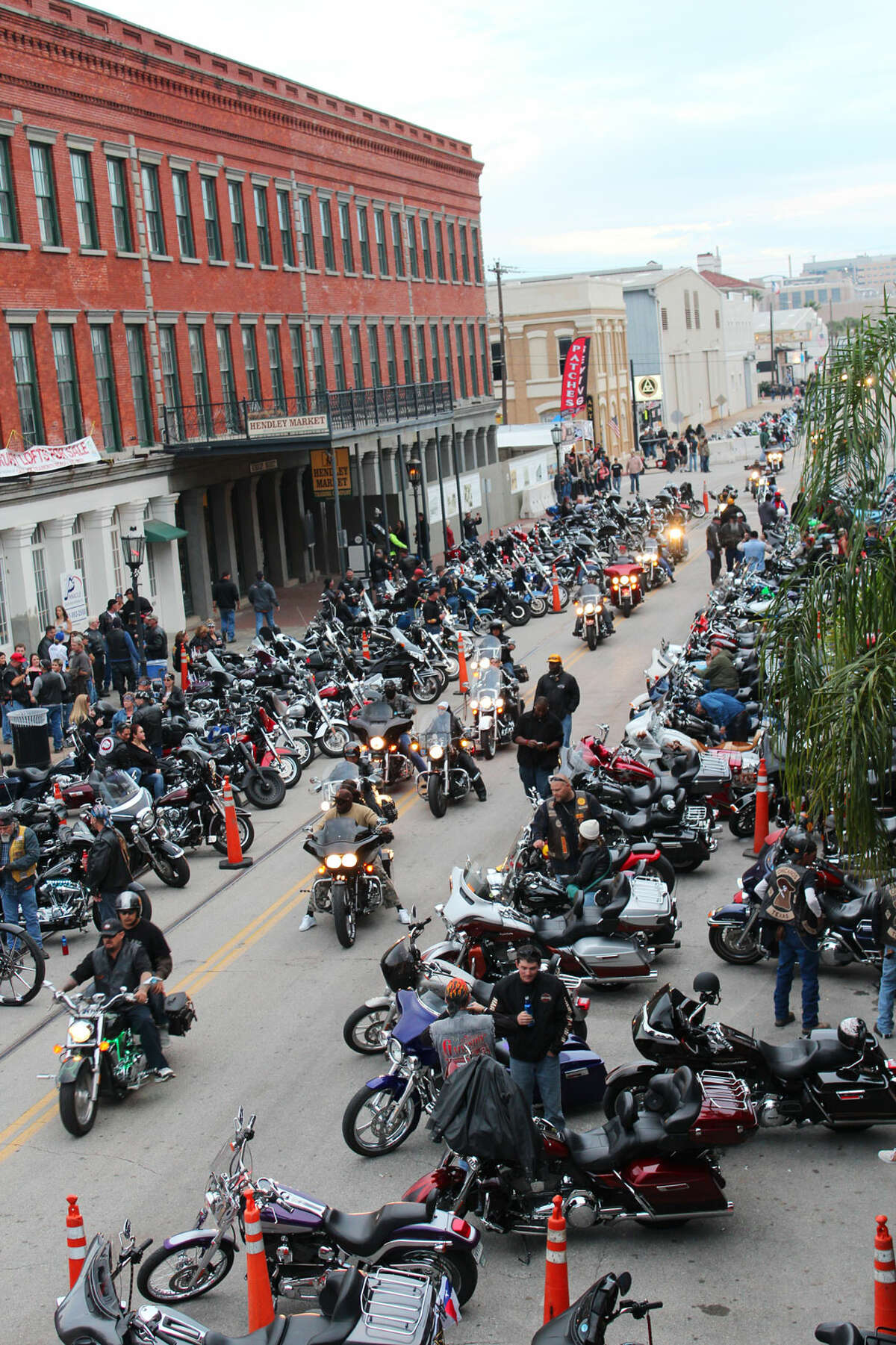 Lone Star Rally returns to Galveston Island