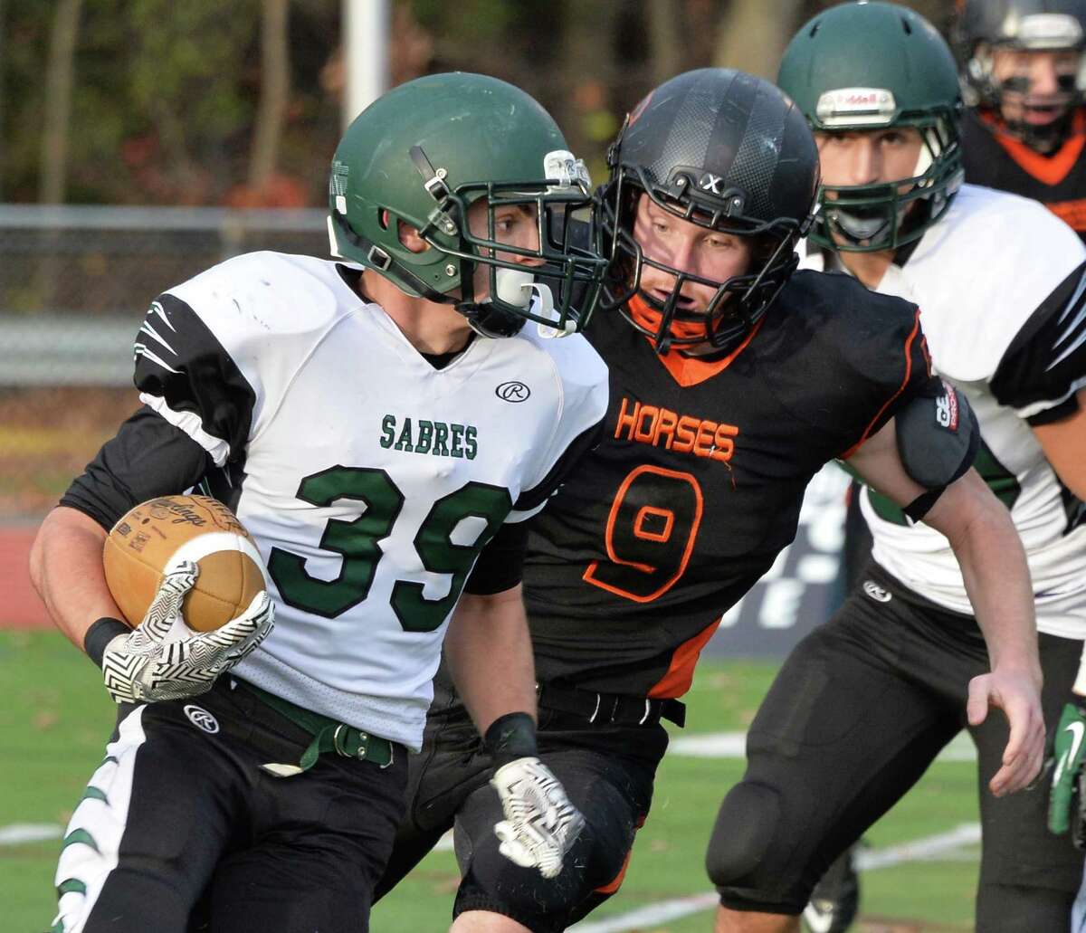 Schalmont Football Knocks Off Schuylerville In Class B Super Bowl