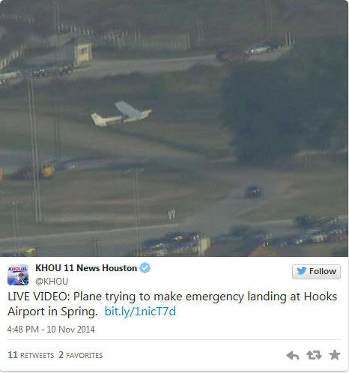 Plane finally lands after it circles Hooks airport