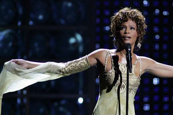 Whitney Houston Shines Bright On 'Live' - HoustonChronicle.com