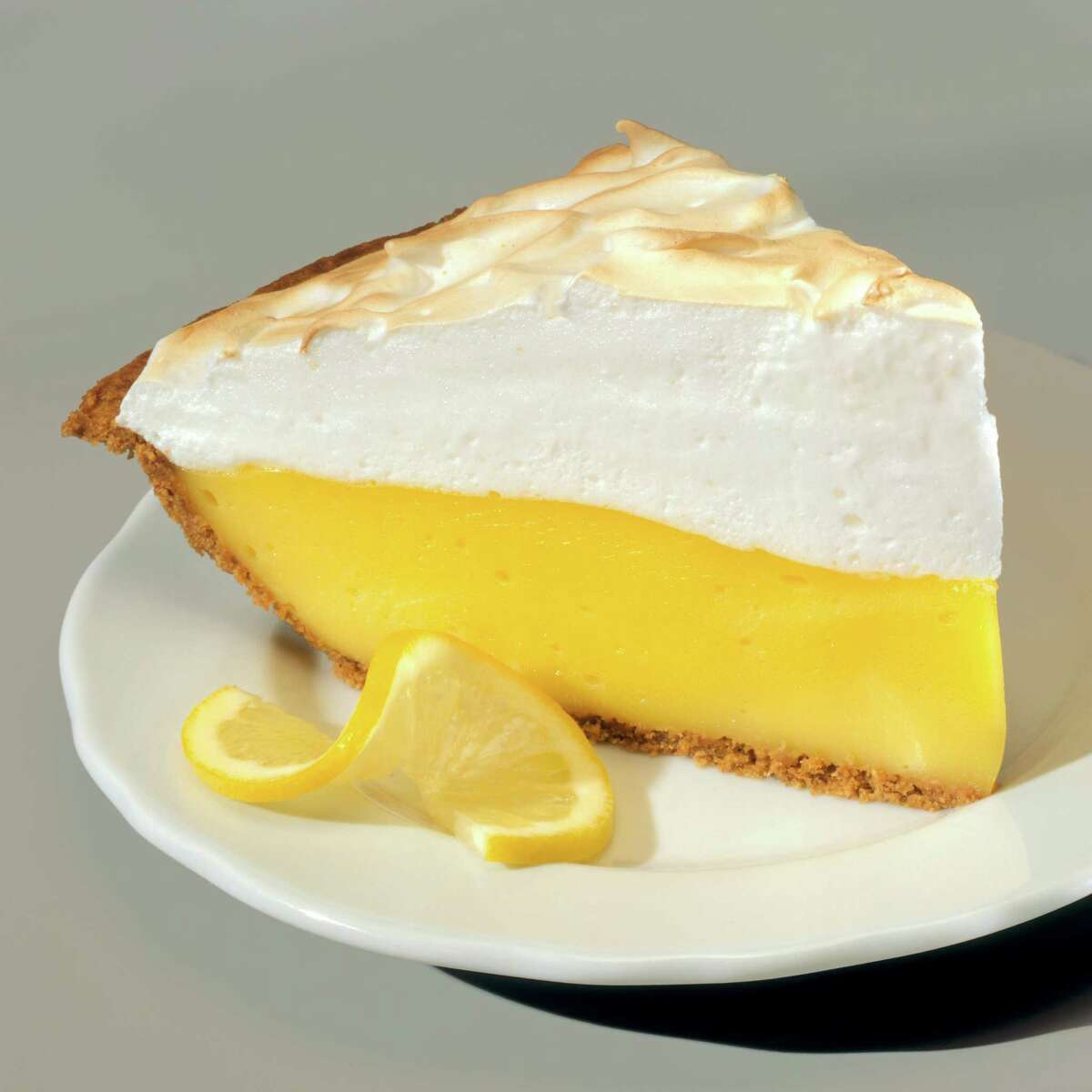 California Californians take advantage of their ample crops of lemons with lemon meringue pie. Read more.