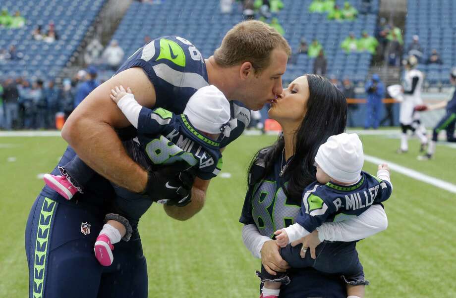 Seattle's most famous kisses