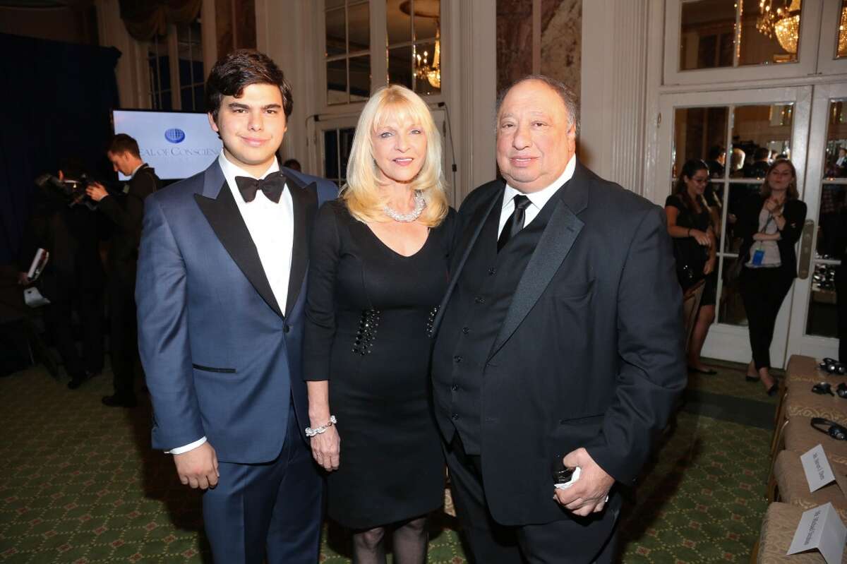 No. 194: John Catsimatidis (3.3 billion). Owner of Gristedes supermarket chain and United Refining oil refinery, pictured right. Also at No. 194: David Siegel, co-founder and co-chairman of Two Sigma Investments.